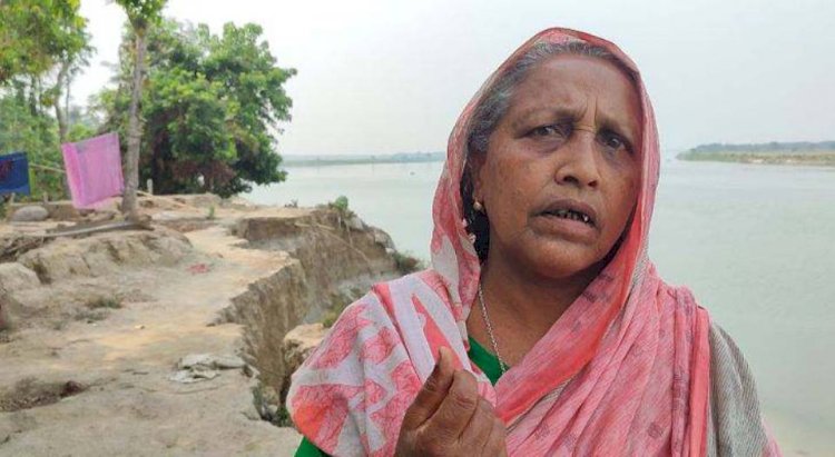 নড়াইলের মধুমতী নদীর অসময়ে ভাঙছে বিপাকে নদী পাড়ের মানুষ