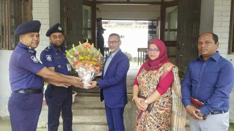 কেশবপুর থানা পরিদর্শন করলেন জেলা  প্রশাসক আজাহারুল ইসলাম