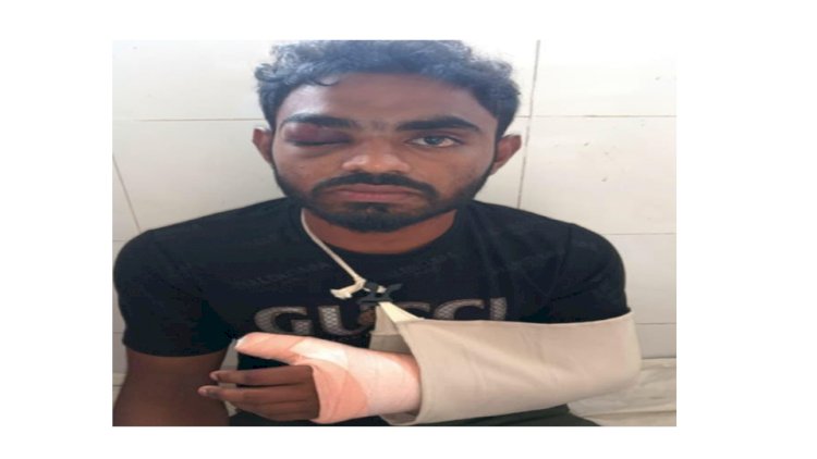 রাজাপুরে কলেজ ছাত্রকে মারধরের অভিযোগ।