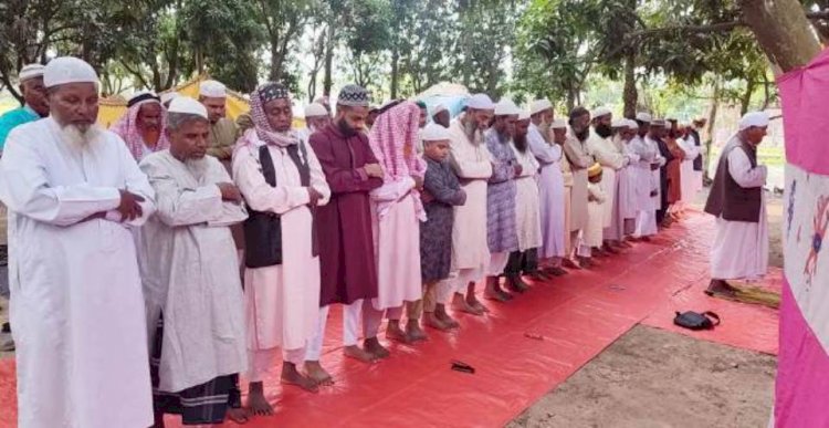 সৌদি আরবের সঙ্গে মিল রেখে নওগাঁর পত্নীতলায় ঈদুল আজহার নামাজ অনুষ্ঠিত