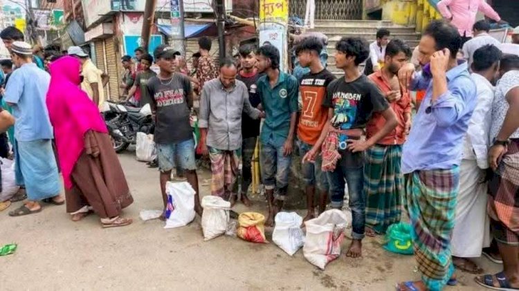 কুমিল্লা  নগরীতে জমজমাট কোরবানির ‘দানের মাংসের হাট