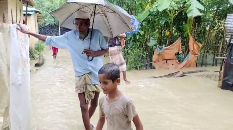 টেকনাফের সরকারী আশ্রয়কেন্দ্রের ৭২ পরিবার পানিবন্ধি