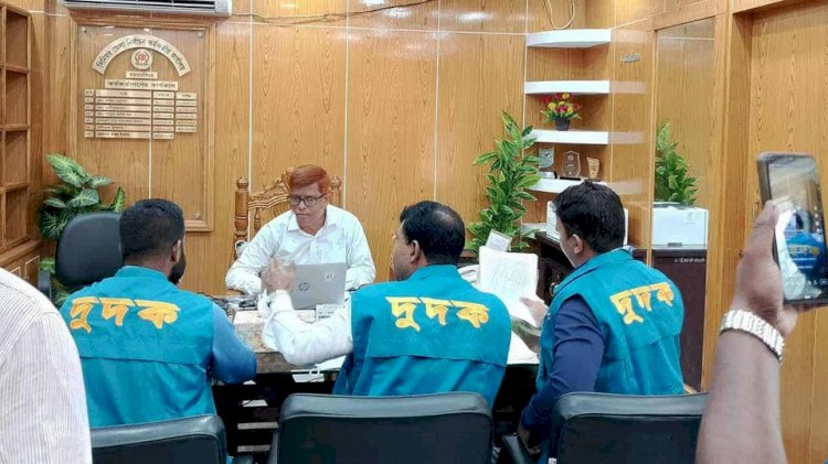 নওগাঁ জেলা নির্বাচন কার্যালয়ে সেবা প্রত্যাশীদের অভিযোগে, দুদকের আজ  অভিযান