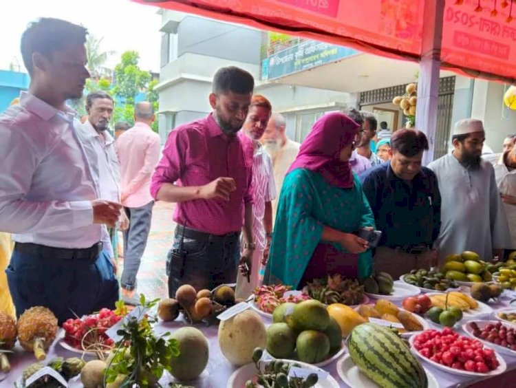 কেশবপুরে কৃষি সম্প্রসারণ অধিদপ্তরের  উদ্যোগে ফল মেলার উদ্বোধন