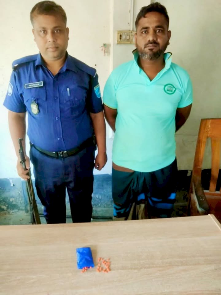 শিবপুরে ইয়াবা সহ এক মাদক ব্যাবসায়ী গ্ৰফেতার