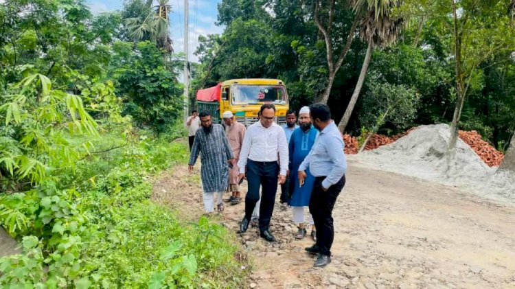 বুড়িচংয়ে দখলকৃত খাল উদ্ধারে প্রশাসনের অভিযান