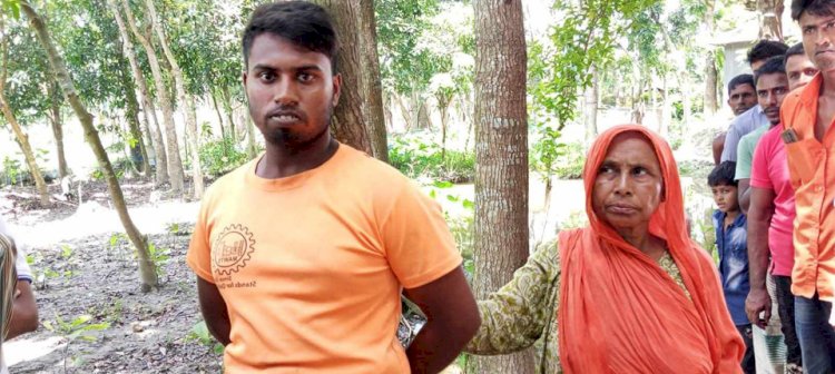 পাবনার  চাটমোহরে প্রবাসীর অন্তঃসত্তা স্ত্রীকে শ্বাসরোধে হত্যার অভিযোগে নিহতের শ্বাশুড়ী ও ছেলে আটক