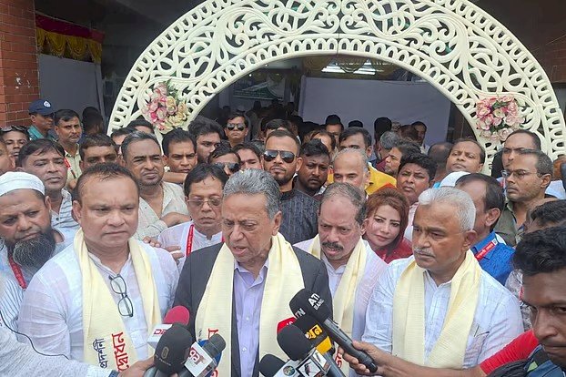 নির্বাচন ফেব্রুয়ারিতে হচ্ছে, ঘাবড়াবার কিছু নেই; আমীর খসরু