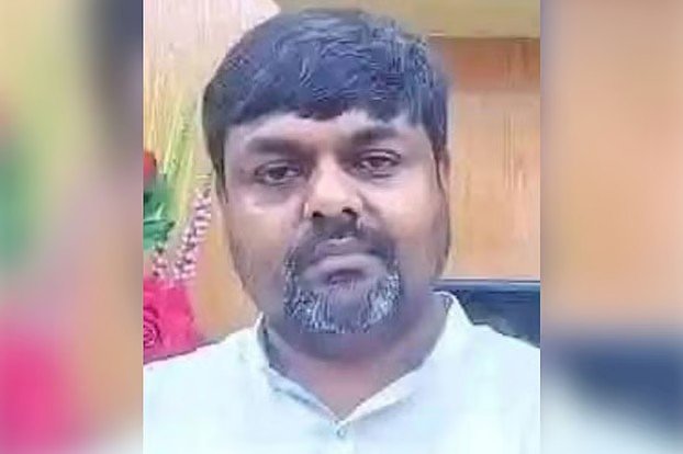 মাগুরার সাবেক এমপি সাইফুজ্জামান শিখরের ভাই চুয়াডাঙ্গায় গ্রেপ্তার