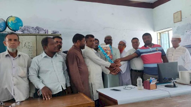 কেশবপুর কাঁস্তা গহর আলী দাখিল মাদ্রাসায়  এডহক কমিটির পরিচিতি সভা অনুষ্ঠিত