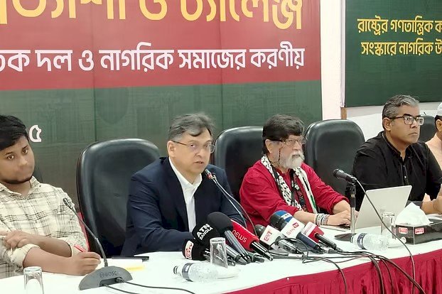 ঐকমত্য না আসায় নির্বাচন আয়োজন নিয়ে চ্যালেঞ্জ রয়েছে: সালাহউদ্দিন আহমদ
