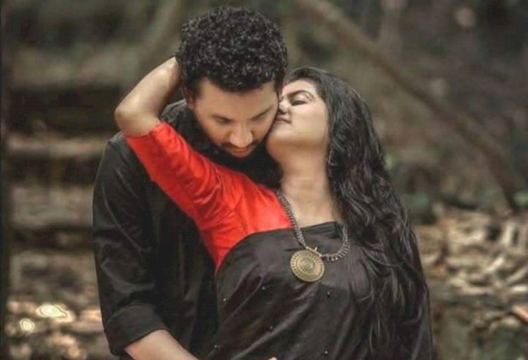 আরাধ্য ভালোবাসা - (এস এম মনিরুজ্জামান আকাশ)