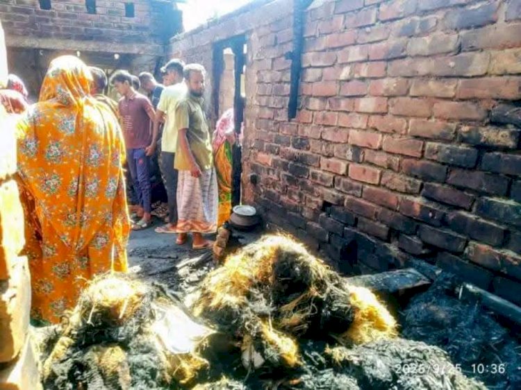 নওগাঁর মান্দা হলুদঘর রাস্তার পাশ থেকে পাখি নামে এক নারীর মৃতদেহ উদ্ধার