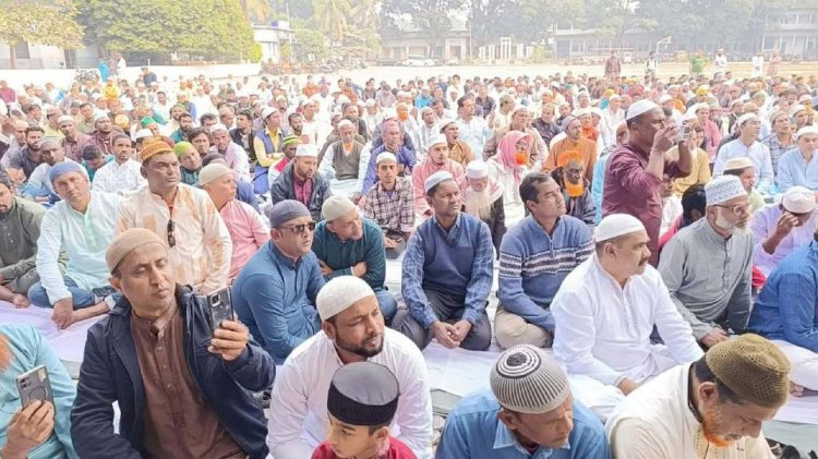 ঠাকুরগাঁওয়ে জুমার নামাজ শেষে বেগম খালেদা জিয়ার সুস্থতা কামনায় দোয়া মাহফিল অনুষ্ঠিত