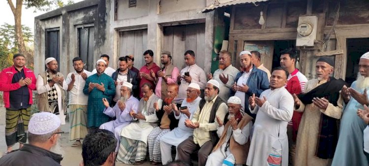 হোমনায় সাবেক প্রধানমন্ত্রী বেগম খালেদা জিয়ার রোগমুক্তি ও সুস্থতা  কামনায় দোয়া ও মিলাদ মাহফিল অনুষ্ঠিত