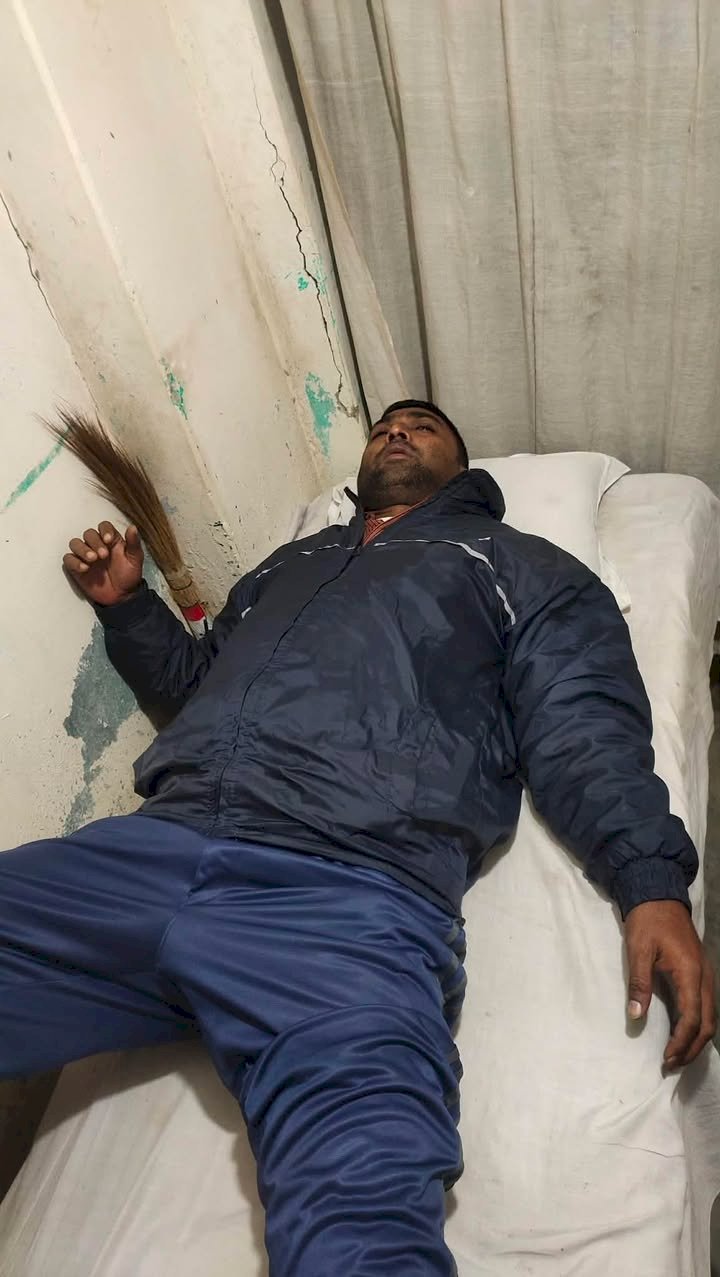 রাজশাহীতে সাংবাদিকের ওপর সশস্ত্র হামলা ও মোটরসাইকেল ছিনতাই নিরাপত্তাহীনতায়  গণমাধ্যম কর্মীরা