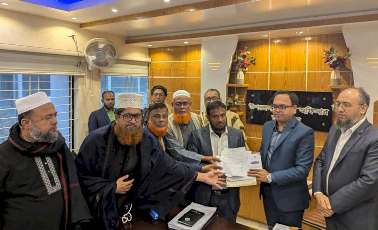 কুমিল্লা -৫ আসনে জামায়াত প্রার্থীর মনোনয়নপত্র জমা ডক্টর মোবারক হোসাইন