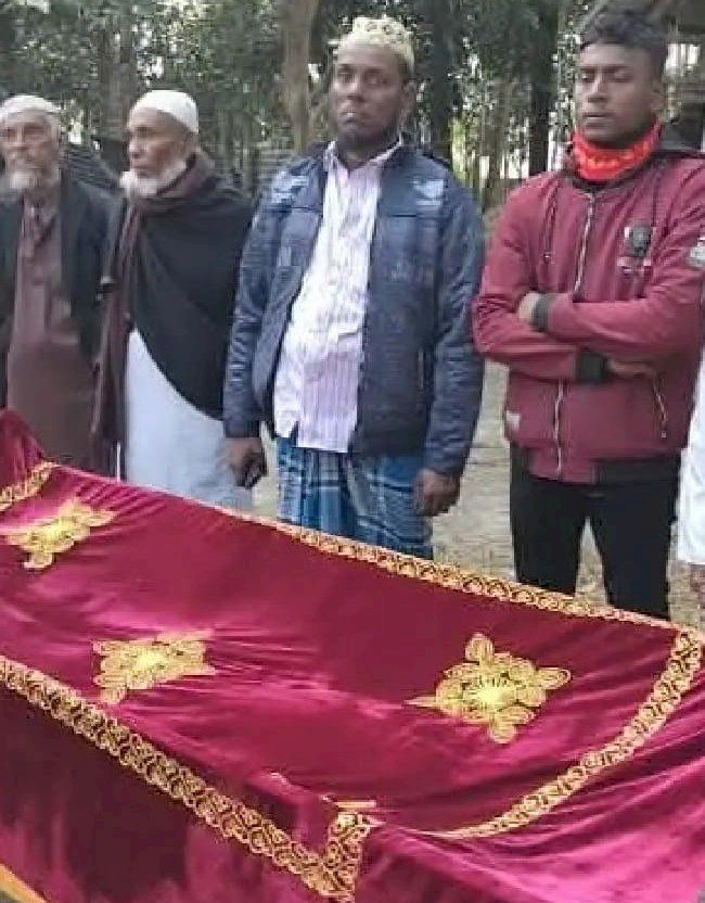 পটুয়াখালীর মির্জাগঞ্জে পুত্রের শোকে পিতার মৃত্যু।