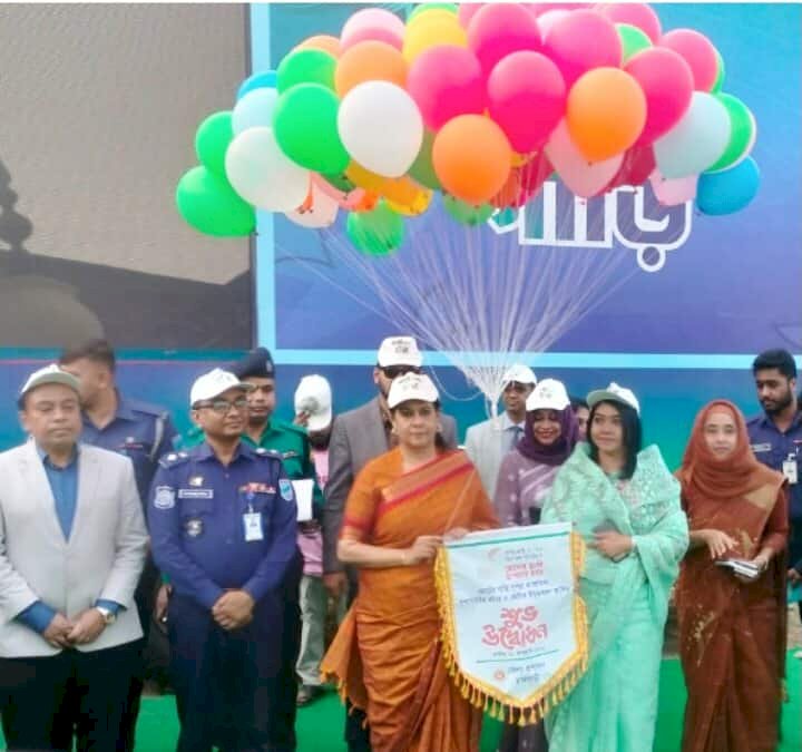 রাজবাড়ীতে গণভোটের প্রচারণা ও ভোটার উদ্বুদ্ধকরণ র‌্যালী উদ্বোধন করলেন উপদেষ্টা রিজওয়ানা হাসান