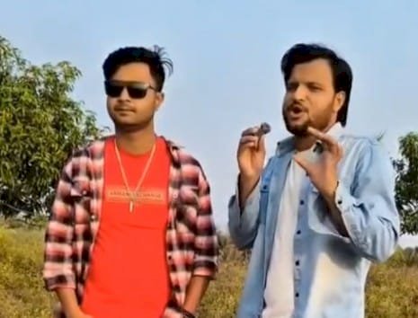 সাংবাদিকদের বিরুদ্ধে কুরুচিপূর্ণ মন্তব্য: মোহনপুরে দুই ব্যক্তিকে লিগ্যাল নোটিশ, ১০ দিনের আল্টিমেটাম