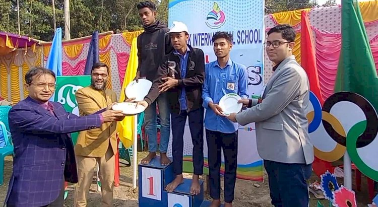 পাবনার স্কাইলার্ক ইন্টারন্যাশনাল স্কুলের বার্ষিক ক্রীড়া প্রতিযোগিতা অনুষ্ঠিত
