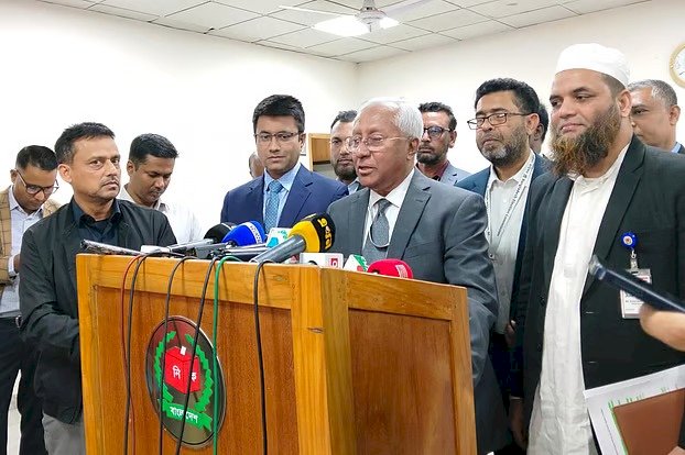 মুঠোফোন নিয়ে ভোটার-প্রার্থী-সাংবাদিক ভোটকেন্দ্রে যেতে পারবেন: ইসি সচিব