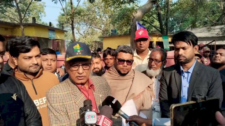 রাজশাহী-১ আসনে ধানের শীষ প্রতীকে ভোট দিলেন মেজর জেনারেল (অব.) মোঃ শরীফ উদ্দীন