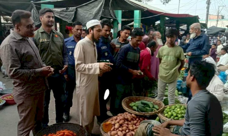 বালিয়াকান্দিতে বাজার মনিটরিং অভিযানে এক ব্যবসায়ীকে অর্থদণ্ড