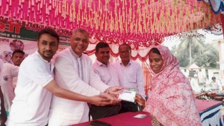 পীরগাছায় হৈতৈষী সংগঠনের ‘ফ্যামিলি সেবা কার্ড’ বিতরণ কার্যক্রমের উদ্বোধন