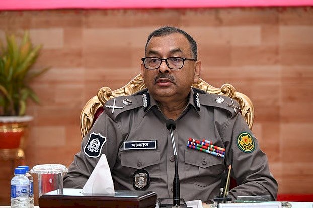 ডিএমপি কমিশনার সাজ্জাত আলীর চুক্তিভিত্তিক নিয়োগ বাতিল