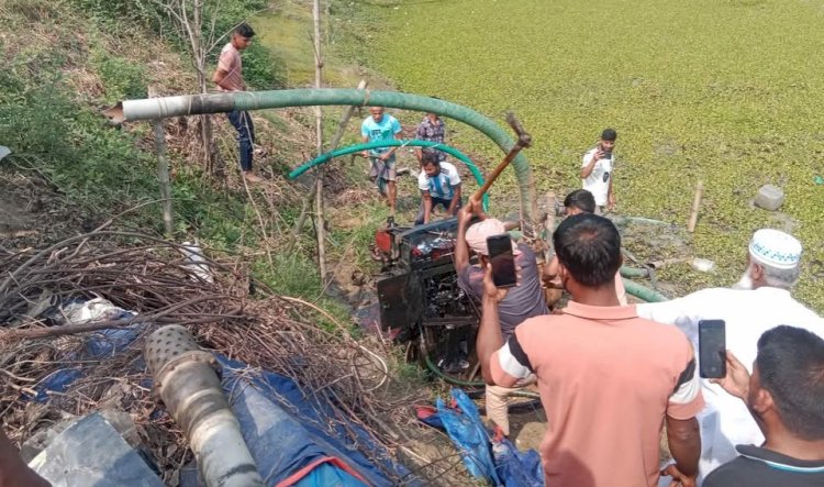 বুড়িচংয়ে দিনভর অভিযান: ১৫ ড্রেজার মেশিন ও ৩ হাজার ফুট পাইপ বিনষ্ট