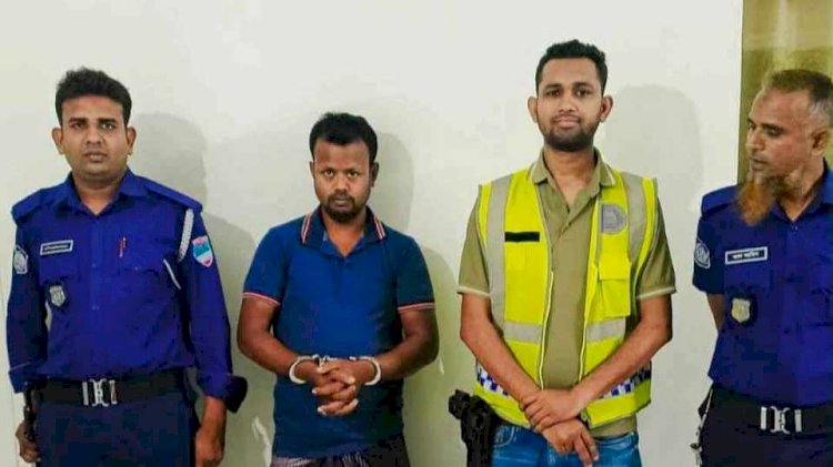 নড়াইলের লোহাগড়ায় হিন্দু বাড়িতে গরু চুরির চিৎকার করলে গুলি করার হুমকি, পুলিশের খাঁচায় যুবক