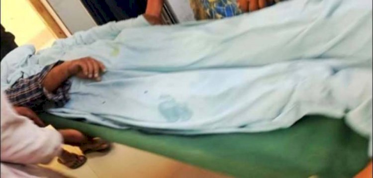দীর্ঘ সময় লাইনে দাঁড়িয়ে মোটর সাইকেলের পেট্রোল সংগ্রহ করতে গিয়ে হিট স্ট্রোকে এক ব্যক্তির মৃত্যু!