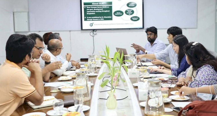 বগুড়ায় গাক'র স্মার্ট প্রকল্প পরিদর্শনে বিশ্বব্যাংক ও পিকেএসএফ প্রতিনিধিদল