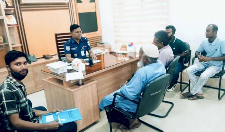 পীরগাছা থানায়  মতবিনিময় করেন আইন ও অধিকার ফাউন্ডেশন