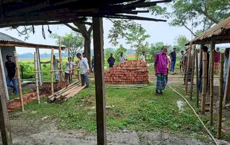 সংবাদ প্রকাশের পরদিনই বুড়িচংয়ে অবৈধ পশুর হাটে প্রশাসনের অভিযান