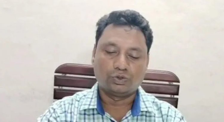 নড়াইলের কালিয়ায় পিআইও মোস্তফা কামাল বদলী হলেও কর্মস্থল ছাড়ছেন না
