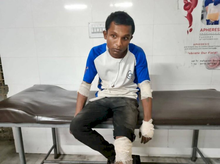 রাজশাহীতে সাংবাদিক তন্ময় দেবনাথের ওপর সন্ত্রাসী হামলা, সাংবাদিক নেতৃবৃন্দের নিন্দা প্রকাশ