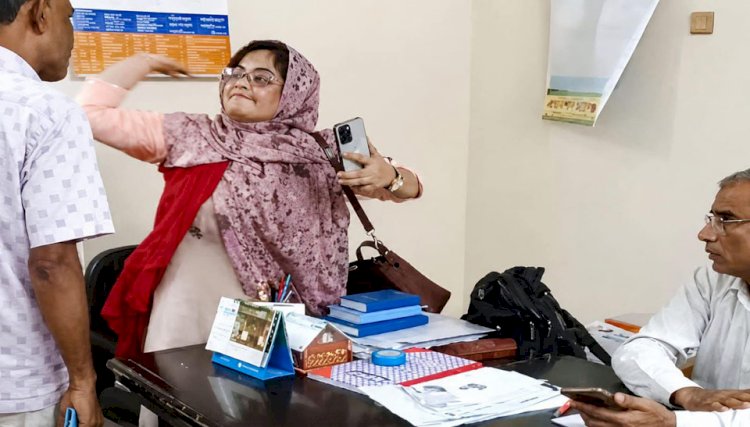 দায়িত্বে ফিরলেন আলোয়া খাতুন হীরা