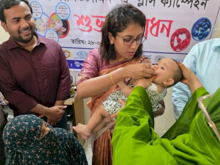 নওগাঁ শুরু হয়েছে শিশুদের জাতীয় ভিটামিন 
