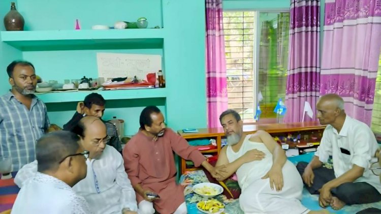সিরাজগঞ্জে অসুস্থ যুবদল নেতা সাইফুলকে দেখতে গেলেন জেলা বিএনপির সাধারণ সম্পাদক সাইদুর রহমান বাচ্চু