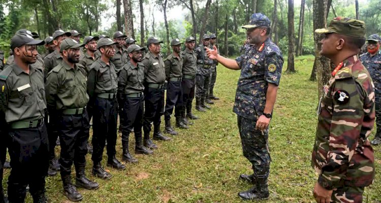 কুমিল্লায় সেনা-আনসার যৌথ মহড়া পরিদর্শনে মহাপরিচালক সঞ্জীবন প্রকল্প বাস্তবায়নে যৌথ উদ্যোগ ও স্বল্পসুদে ঋণের উপর গুরুত্বারোপ