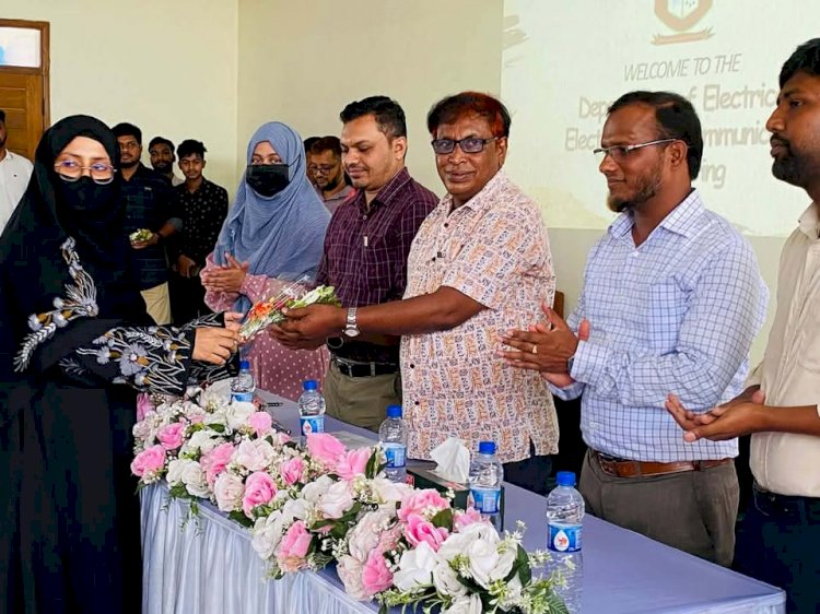 নতুন শিক্ষার্থীদের পদচারণায় প্রাণ ফিরে পেল পাবিপ্রবি