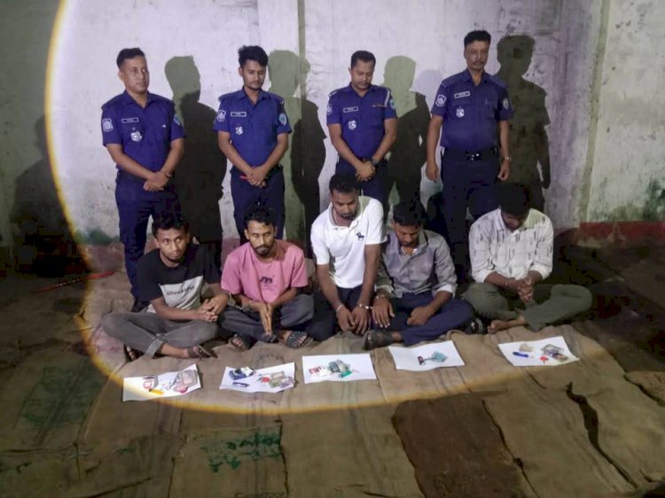কোল্ড স্টোরেজে ইয়াবা সেবন; বুড়িচংয়ে পাঁচ যুবকের ৬ মাসের কারাদণ্ড