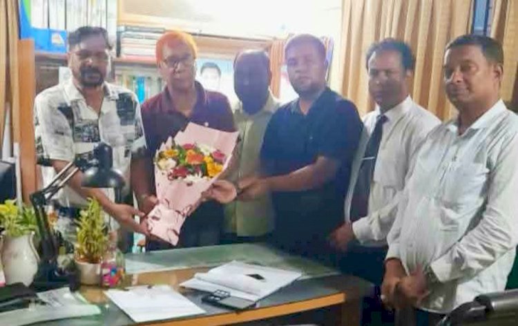 মাটির মা ফাউন্ডেশন পাবনা জেলা কমিটির পরিচিতি সভা ও সমাজ সংস্কারক আবু বকর চৌধুরী'র স্মরণে দোয়া মাহফিল অনুষ্ঠিত