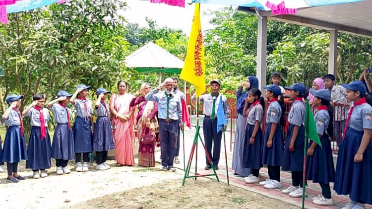 কুমির গোয়ালিয়া সরকারি প্রাথমিক বিদ্যালয়ে কাব স্কাউট গ্রুপ সাঁতার প্রশিক্ষণ ক্যাম্প ও বিশেষ প্যাক মিটিং অনুষ্ঠিত