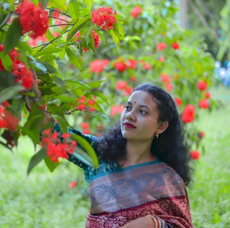 অক্সিজেন পাঠান পাড়া বাসা ভাড়া ছাদ থেকে পড়ে রিয়া বড়ুয়া'র  আকস্মিক মৃত্যু