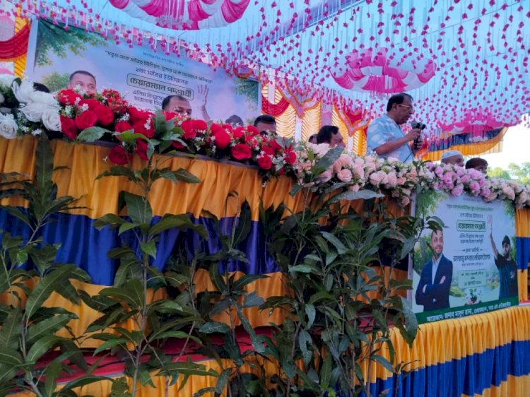 সাতৈর ইউনিয়নের  চেয়ারম্যান পদপ্রার্থী এলিম বিশ্বাসের পক্ষথেকে চারাগাছ বিতরন কর্মসূচী অনুষ্ঠিত
