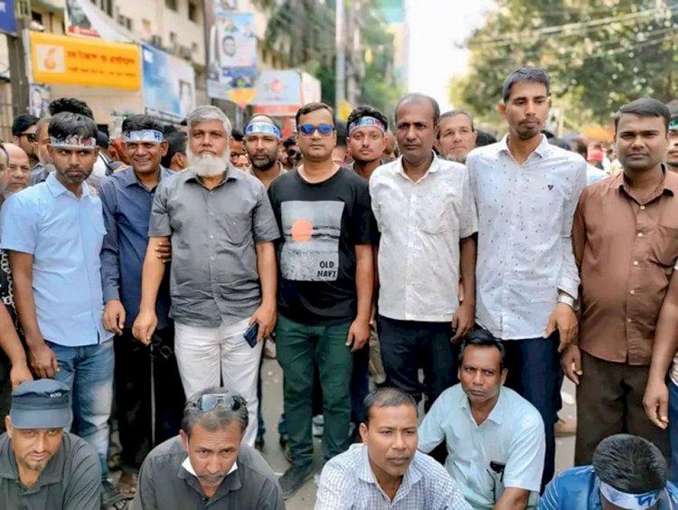 নওগাঁর মহাদেবপুর  ৯ ও ১০ নং চেরাগপুর ভীমপুর ইউনিয়ন বিএনপির উদ্যোগে চৌমাশিয়া বাজারে বৃক্ষরোপণ কর্মসূচি অনুষ্ঠিত