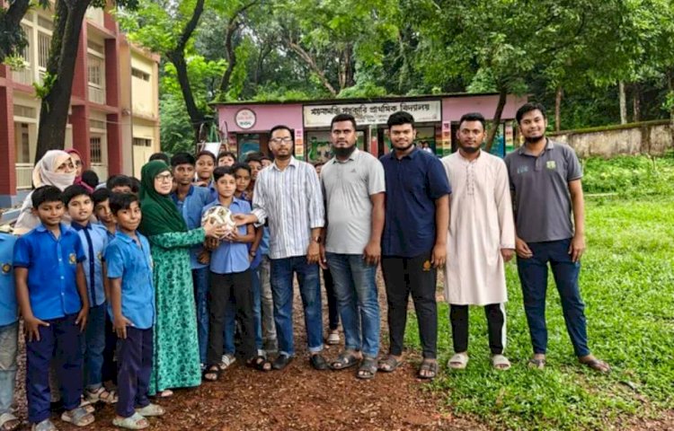 কুমিল্লা, বুড়িচং, ময়নামতি: মানবিক-সামাজিক কল্যাণ, স্বেচ্ছায় রক্তদান, গরিব মানুষের সেবা ও মাদকবিরোধী প্রতিবাদের পর এবার শিশুদের খেলাধুলায় পাশে দাঁড়াল 'জাগ্রত বিবেক'